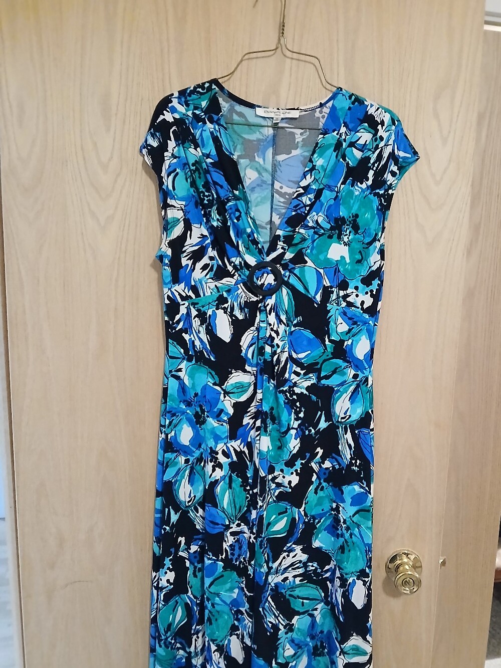 Evan Picone Blue & Turquoise Floral V-Neck Maxi with Front Ring